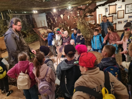 Wycieczka uczniów klas pierwszych do Ośrodka Edukacji Leśnej