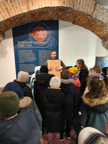 fe138fb6-3d9a-4a37-9bd6-376fc2fea833.jfif