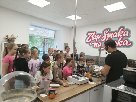 Słodkie chwile w Fabryce Cukierków „Cukierkowo”